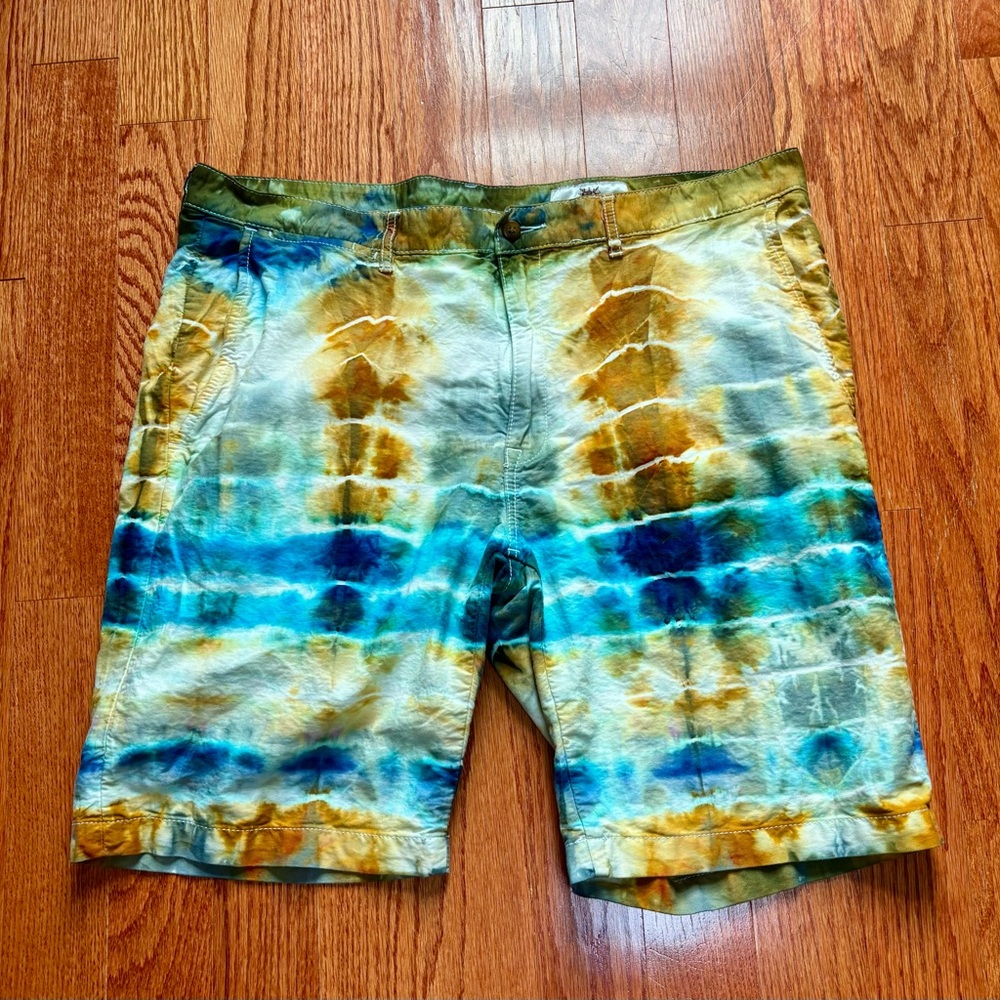 Hickey Freeman - Mens Multicolor Tie-Dye Shorts, size 38